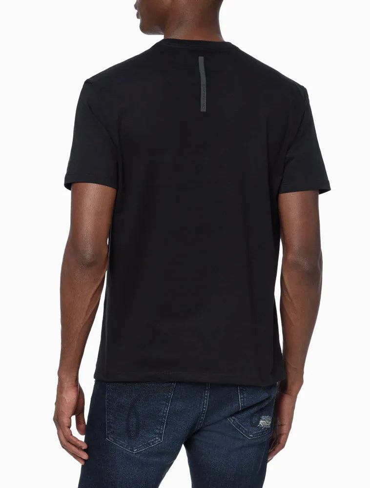 CAMISETA MASCULINA DE ALGODÃO ESTAMPA LOGO CENTRALIZADO CALVIN KLEIN JEANS PRETO